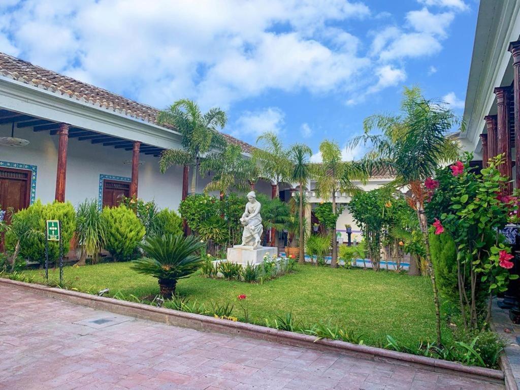 Отель La Casa Del Marques Комитан-де-Домингес Экстерьер фото